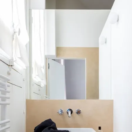 Apartment Charming Design Apt With Balcony In Paris *